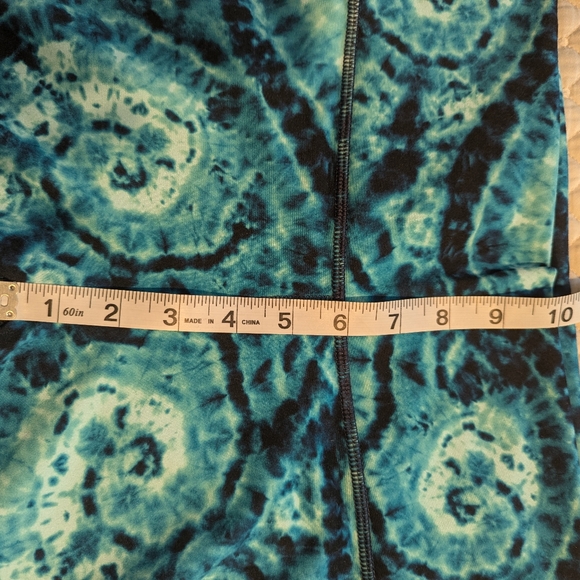 FABLETICS Define Powerhold High-Waisted 7/8 Leggings Tide Pool Medium - Picture 8 of 10